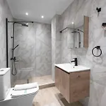 Vackhou Living & Apartments, Nilie Hospitality Mgmt Lägenhet