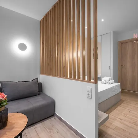 Vackhou Living & Apartments, Nilie Hospitality Mgmt * Tessalónica