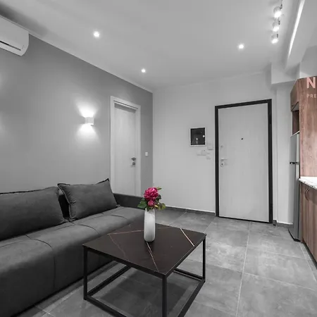 Vackhou Living & Apartments, Nilie Hospitality Mgmt