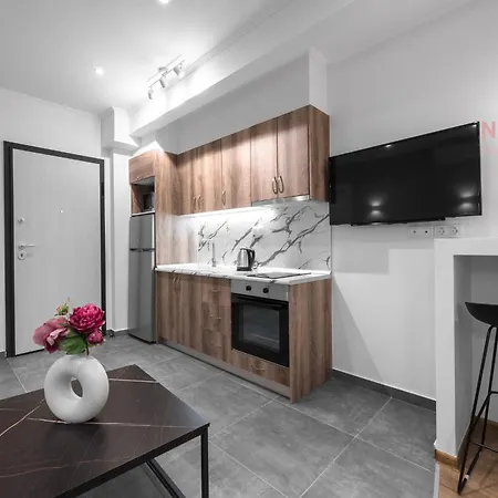 Vackhou Living & Apartments, Nilie Hospitality Mgmt