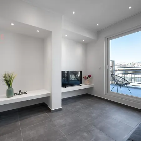 Vackhou Living & Apartments, Nilie Hospitality Mgmt