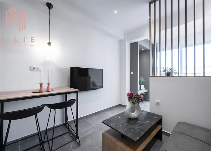 Vackhou Living & Apartments, Nilie Hospitality Mgmt Apartment *