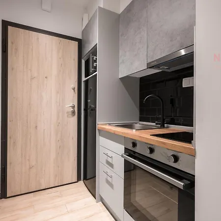 Vackhou Living & Apartments, Nilie Hospitality Mgmt