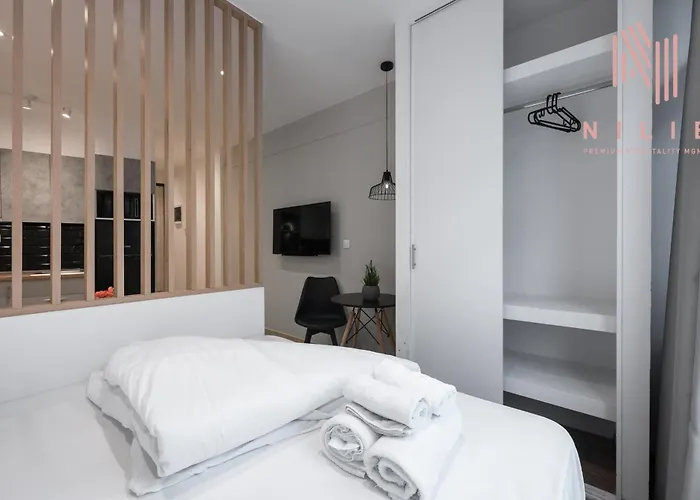 Vackhou Living & Apartments, Nilie Hospitality Mgmt Appartamento