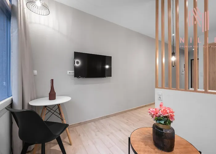 Vackhou Living & Apartments, Nilie Hospitality Mgmt Salonicco