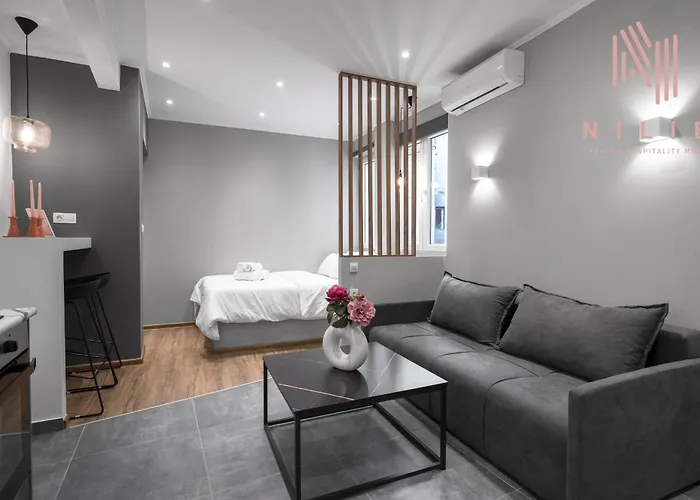 Vackhou Living & Apartments, Nilie Hospitality Mgmt